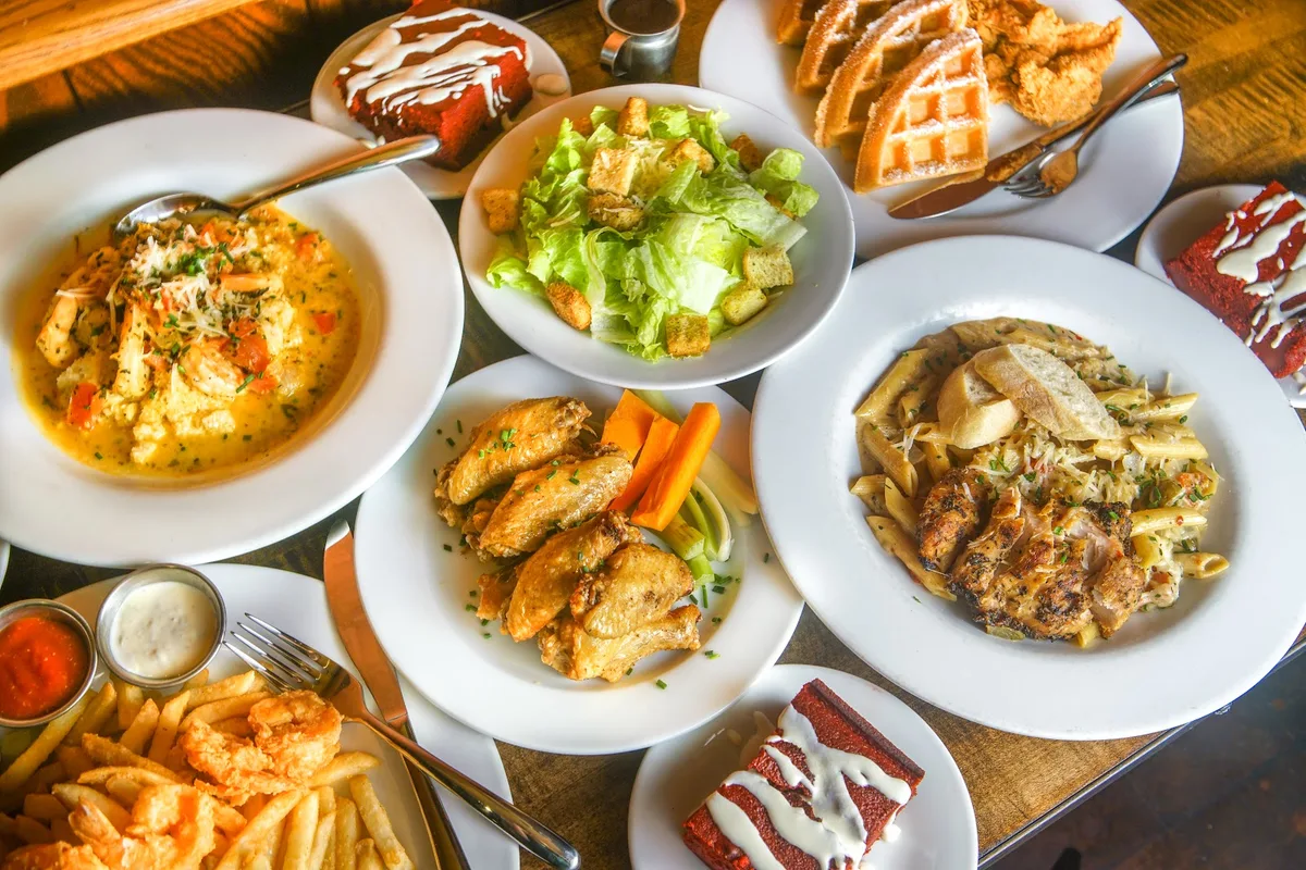 Ben's Next Door: Restaurant Photograph