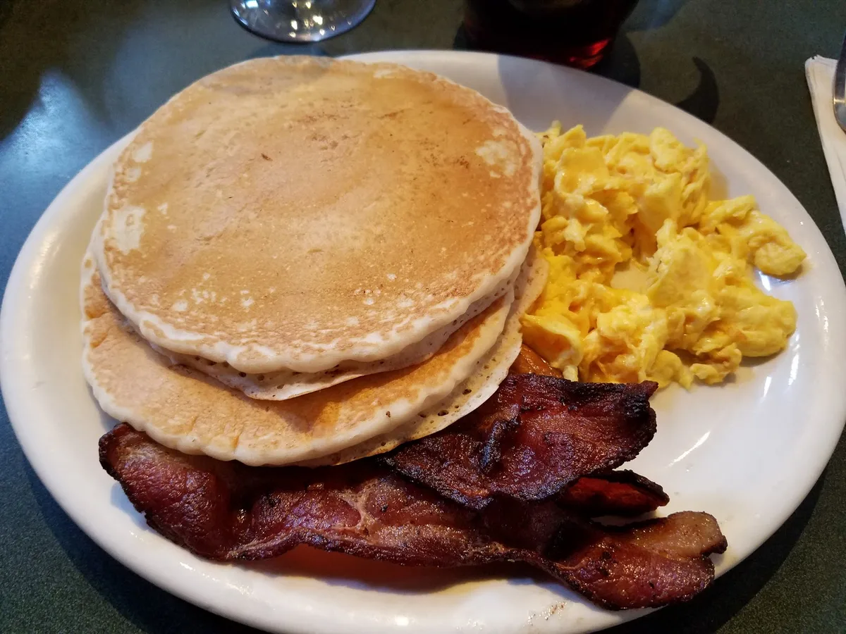 Cornerstone Café & Bar: Restaurant Food And Dining Photo