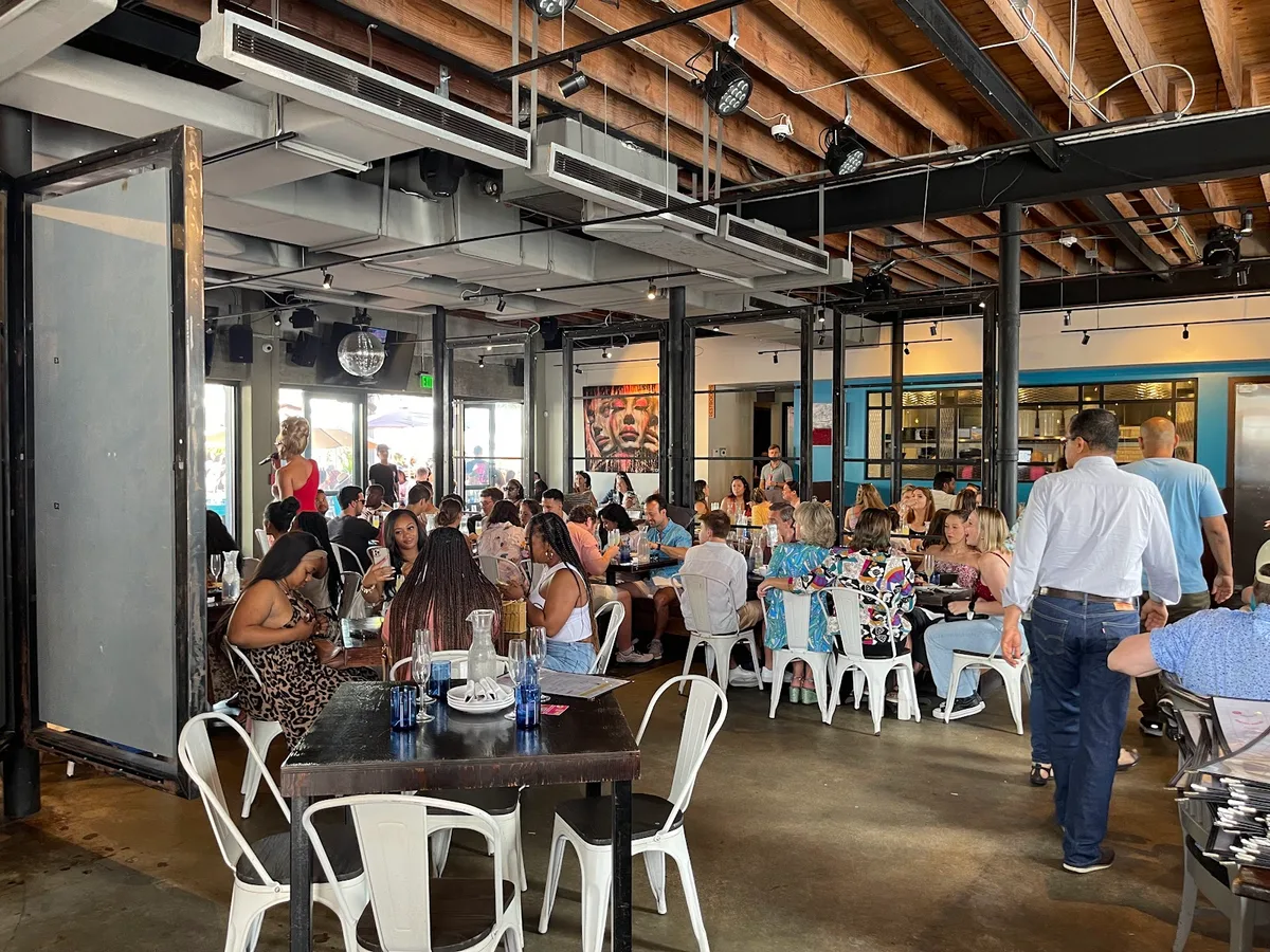 R House Wynwood: Restaurant Photograph
