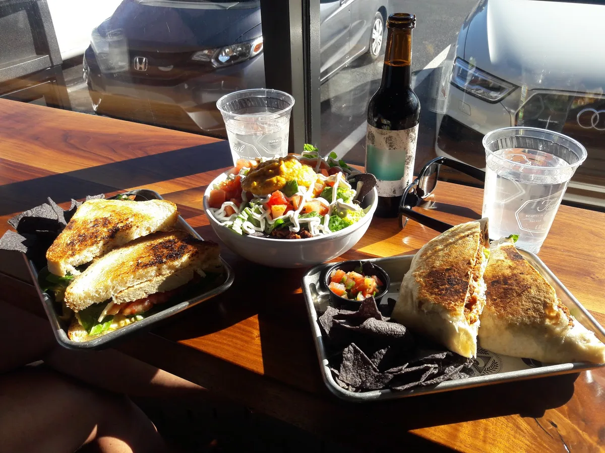 Leguminati: Restaurant Food And Dining Photo