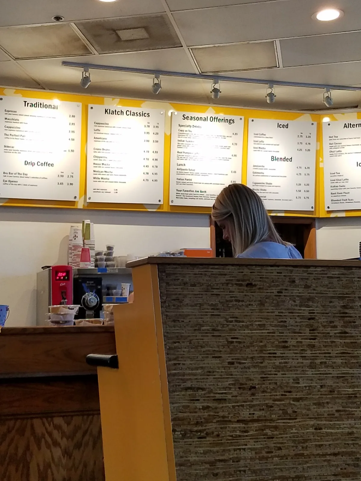 Klatch Coffee Rancho: Restaurant Photograph