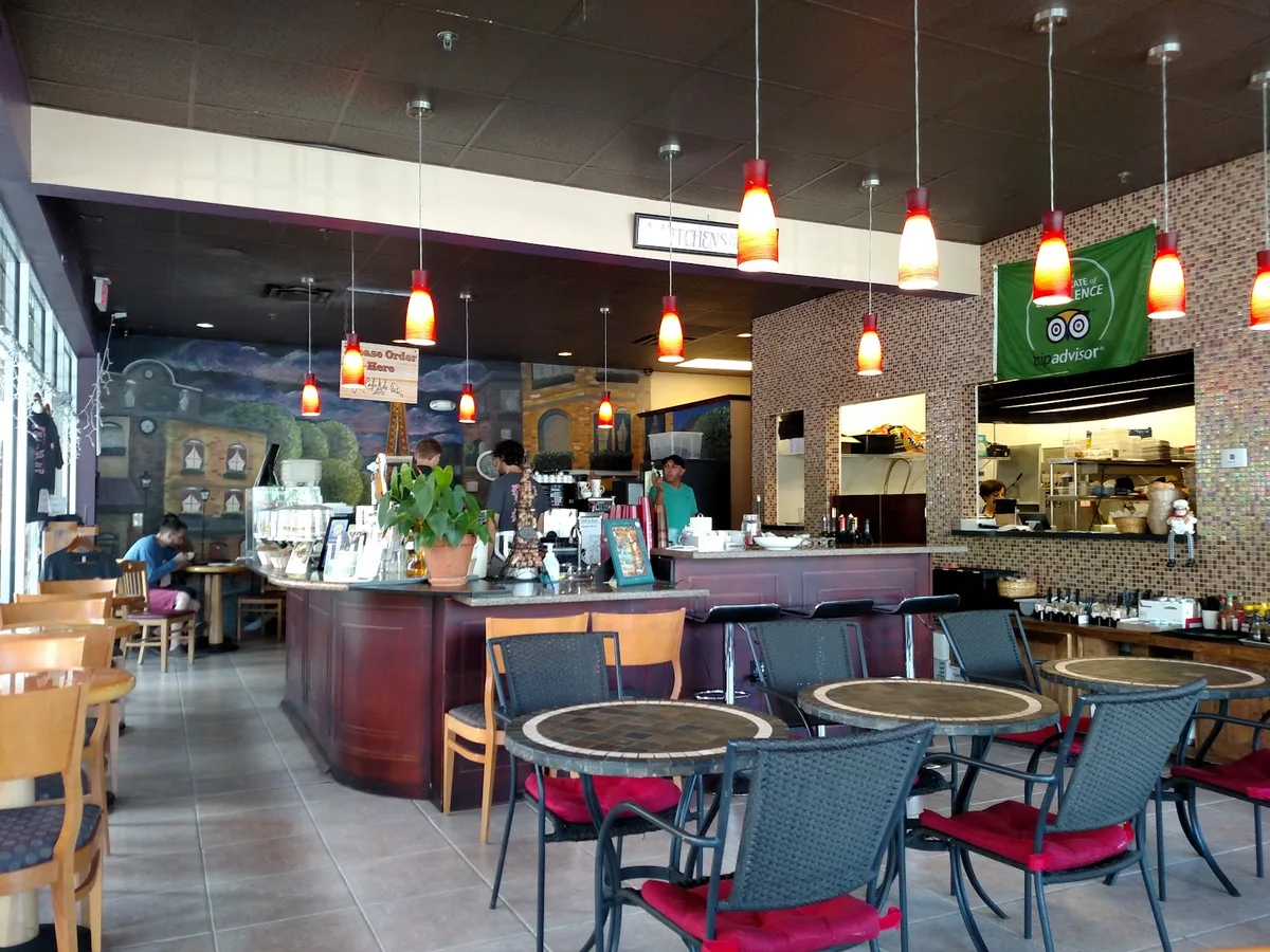 Le Cafe De Paris: Restaurant Photograph